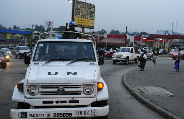 Côte d`Ivoire: l`ONU affirme avoir essuyé lundi des tirs du camp Gbagbo